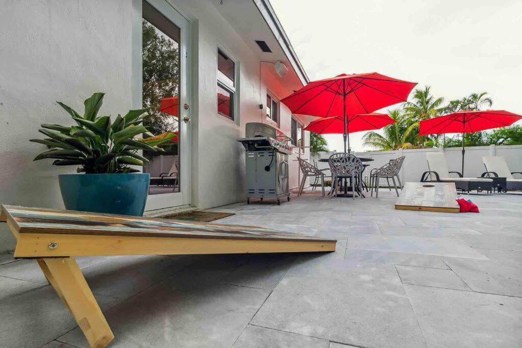 Private Oasis With Pool Near Beaches, Dining & Las Olas 포트 로더데일 외부 사진