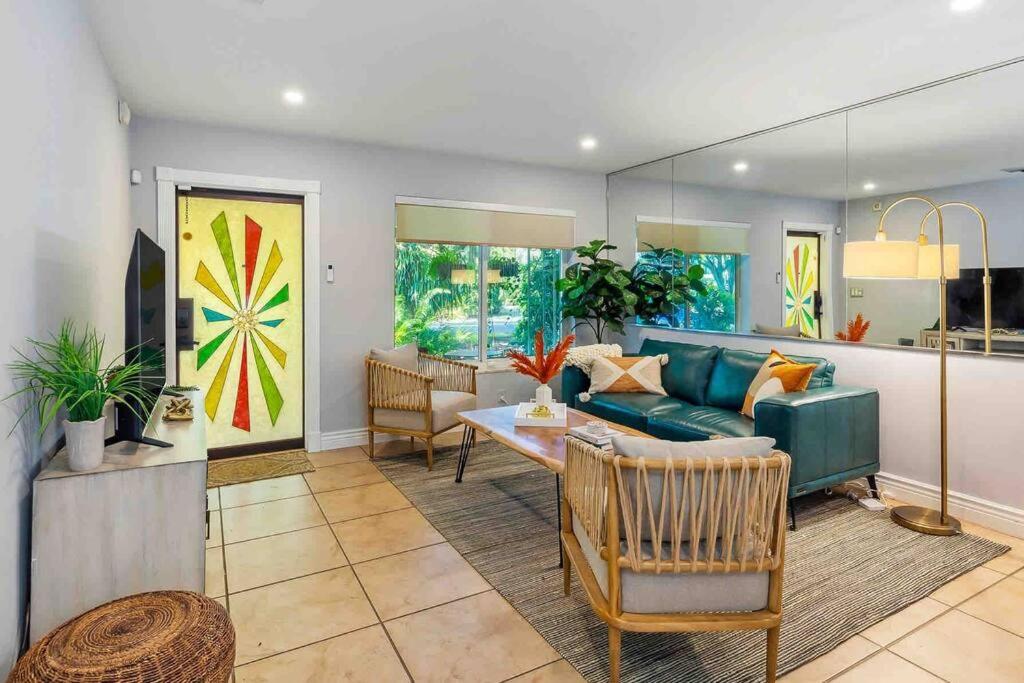 Private Oasis With Pool Near Beaches, Dining & Las Olas 포트 로더데일 외부 사진