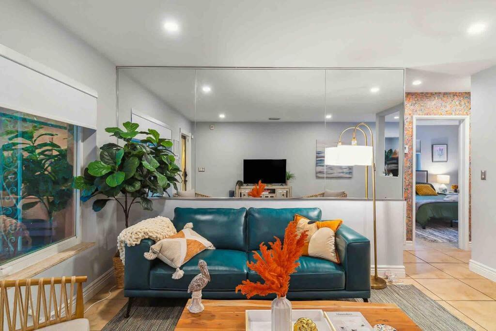 Private Oasis With Pool Near Beaches, Dining & Las Olas 포트 로더데일 외부 사진